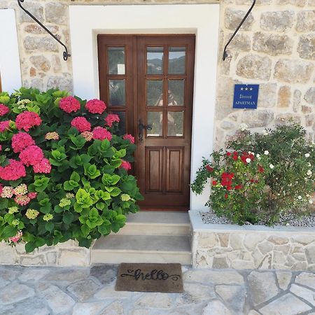 מולונאט Apartment Mistral - Cosy Apartment With Sea View מראה חיצוני תמונה